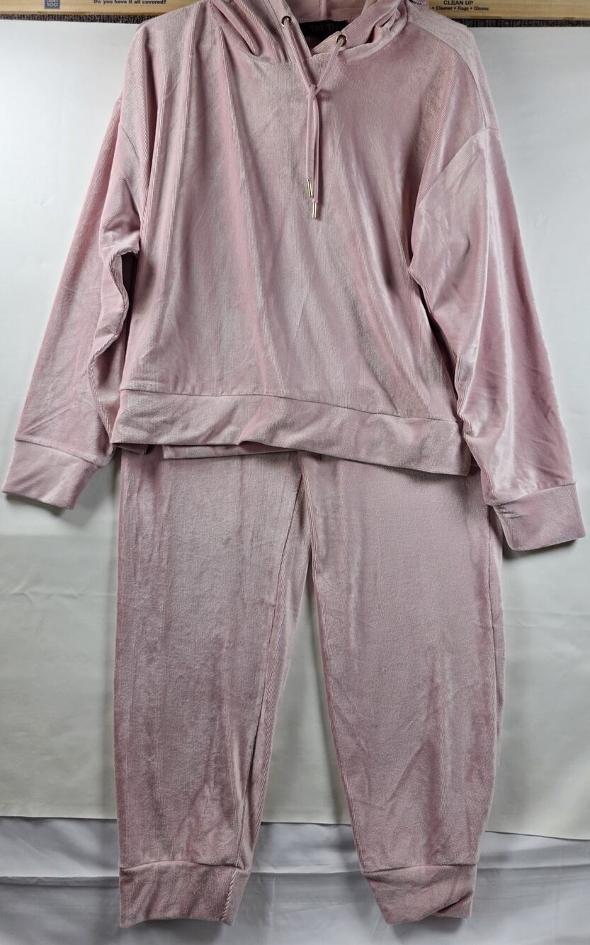 TRUTH 2 Piece Pink Jogger Set Size Large